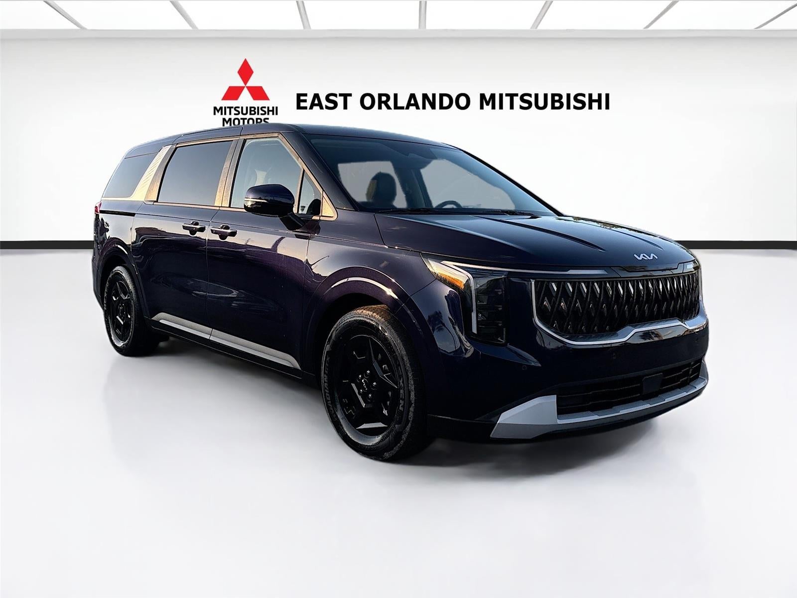 2025 Kia Sedona LXS's photo