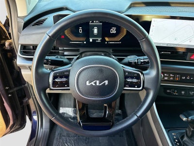 2025 Kia Carnival LXS