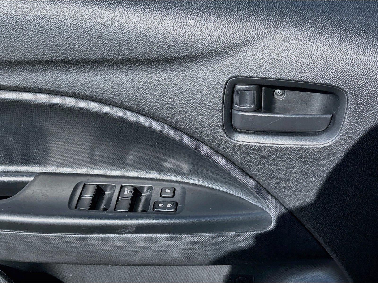 2024 Mitsubishi Mirage ES