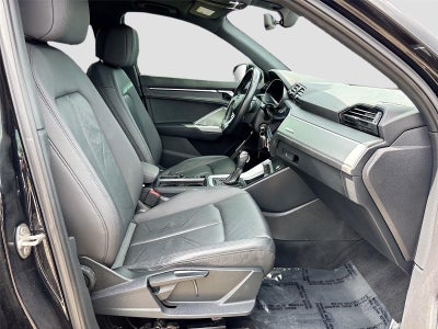 2019 Audi Q3 Premium