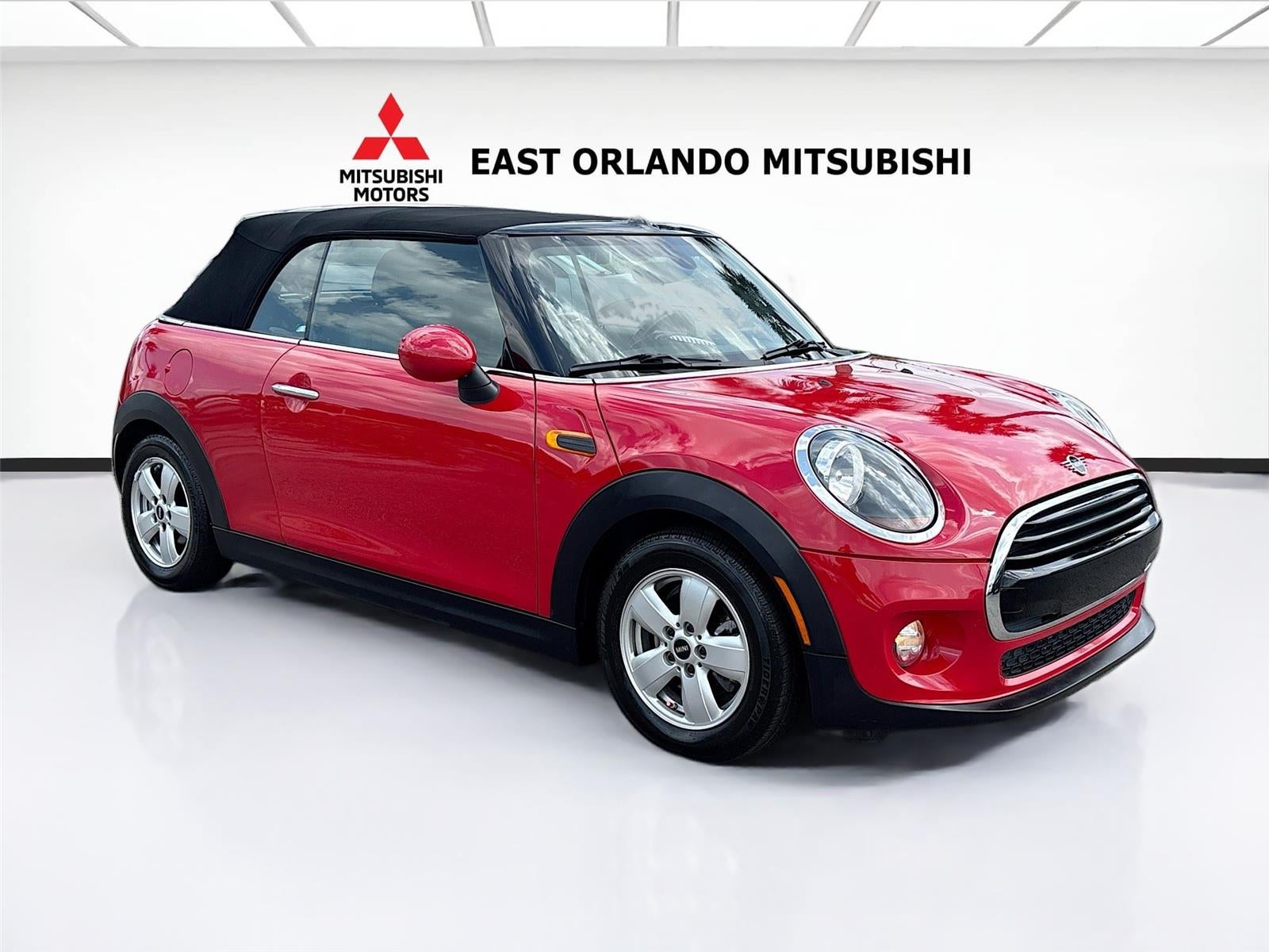 2019 MINI Convertible Cooper Signature's photo