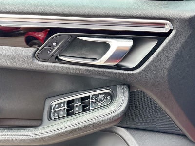 2020 Porsche Macan AWD
