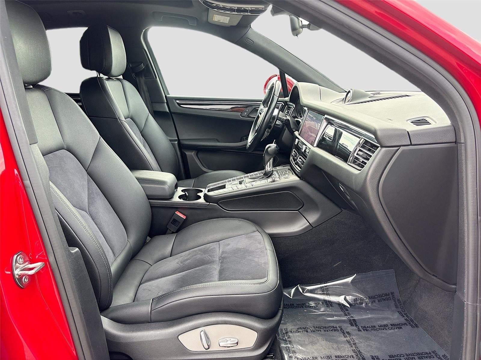2020 Porsche Macan AWD