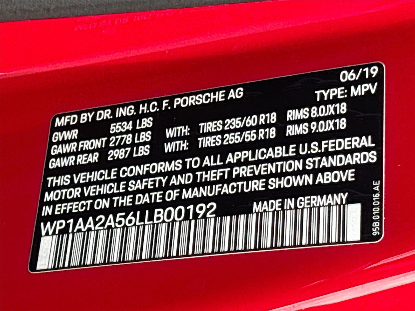 2020 Porsche Macan AWD