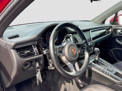 2020 Porsche Macan AWD
