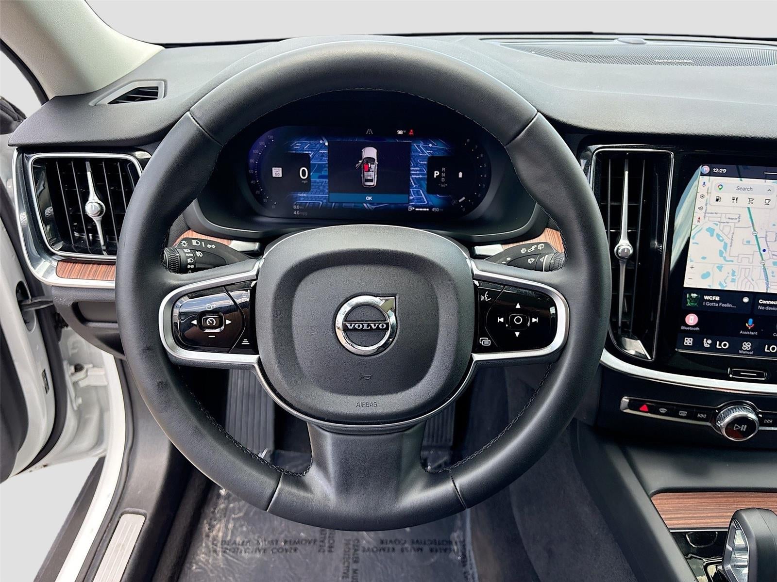 2025 Volvo V60 Cross Country Plus - Photo 11