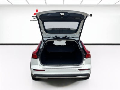 2025 Volvo V60 Cross Country Plus