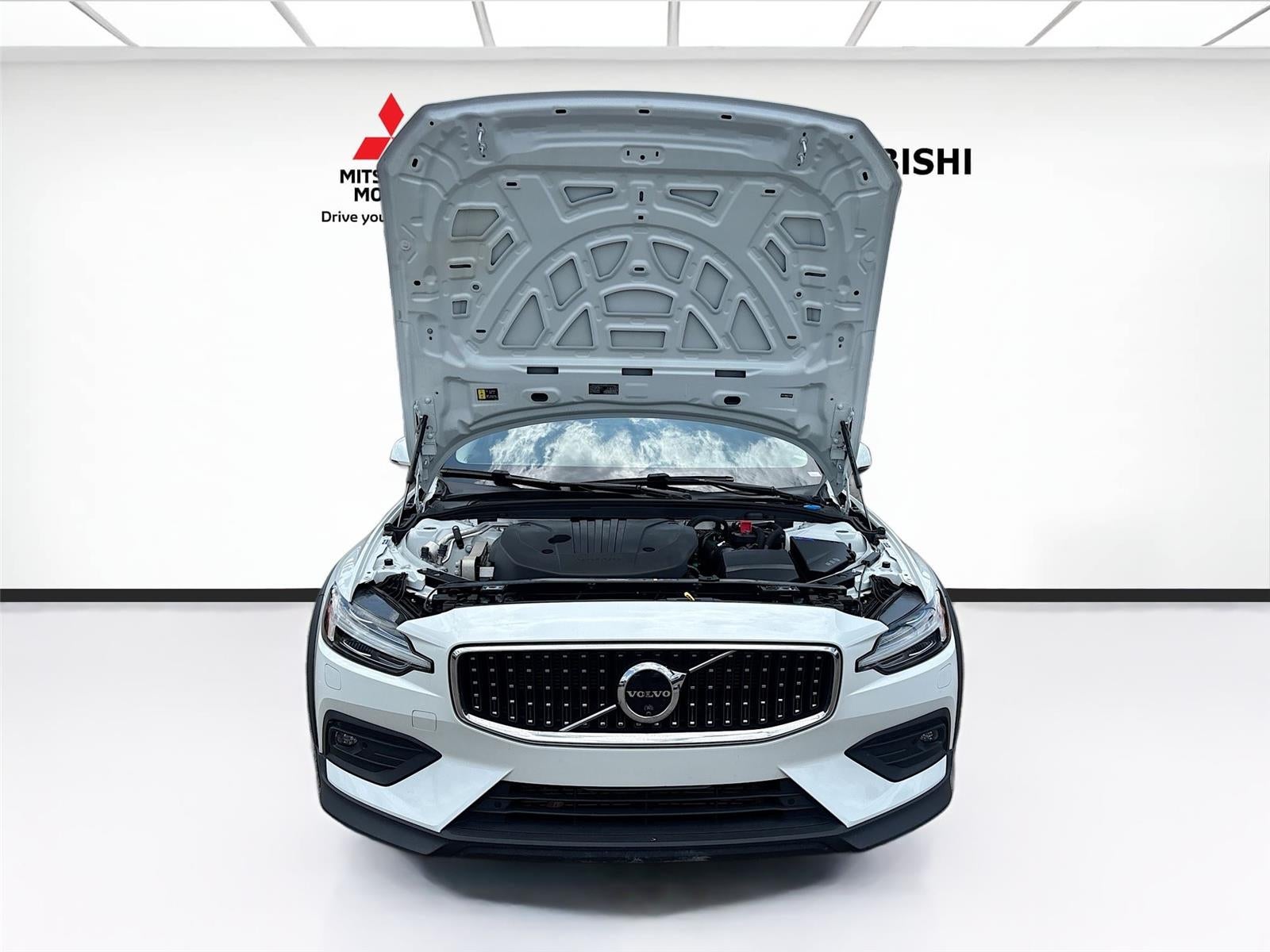 2025 Volvo V60 Cross Country Plus - Photo 34