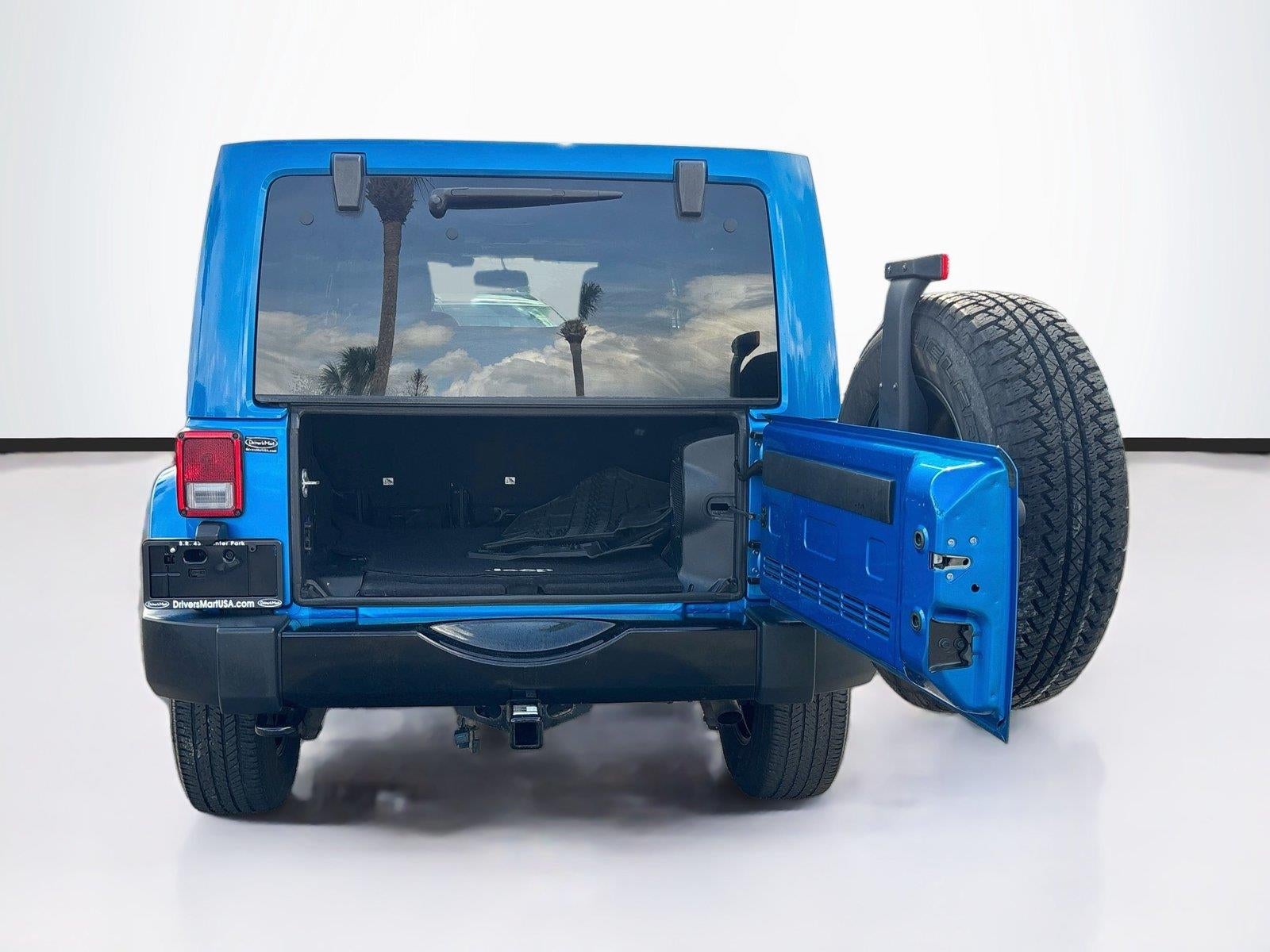 2014 Jeep Wrangler Unlimited Polar Edition