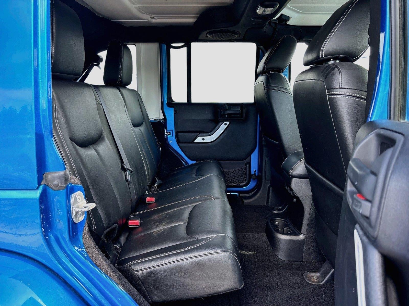 2014 Jeep Wrangler Unlimited Polar Edition