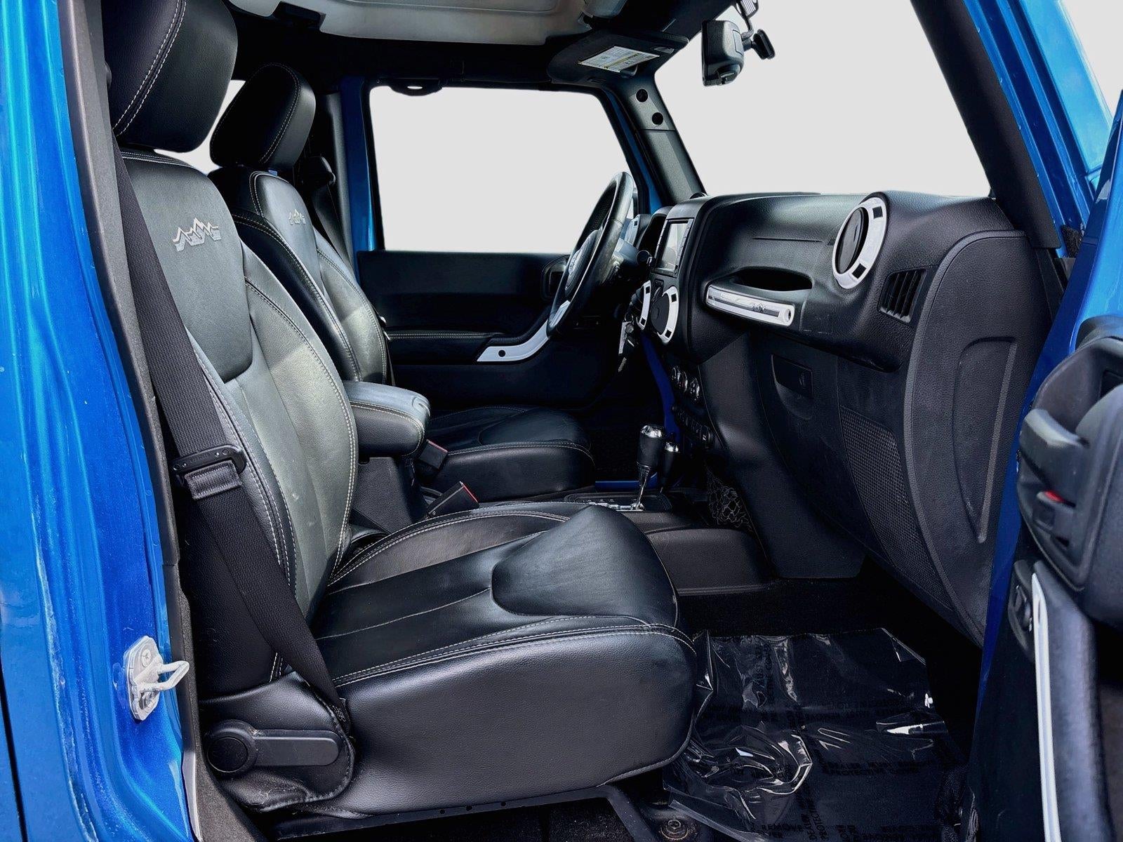 2014 Jeep Wrangler Unlimited Polar Edition
