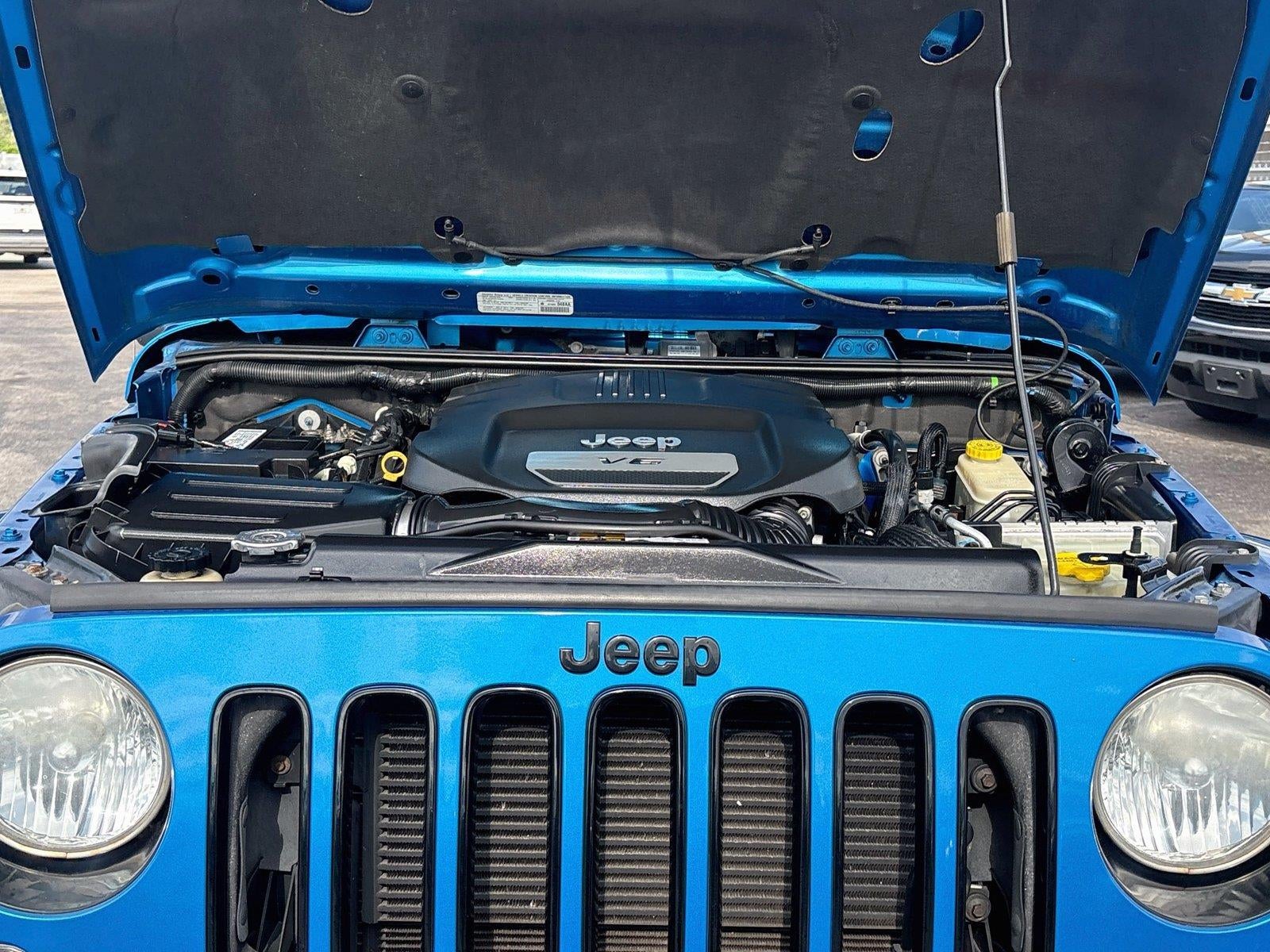 2014 Jeep Wrangler Unlimited Polar Edition