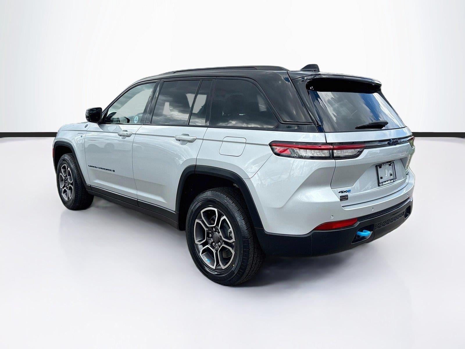 2023 Jeep Grand Cherokee 4xe Trailhawk