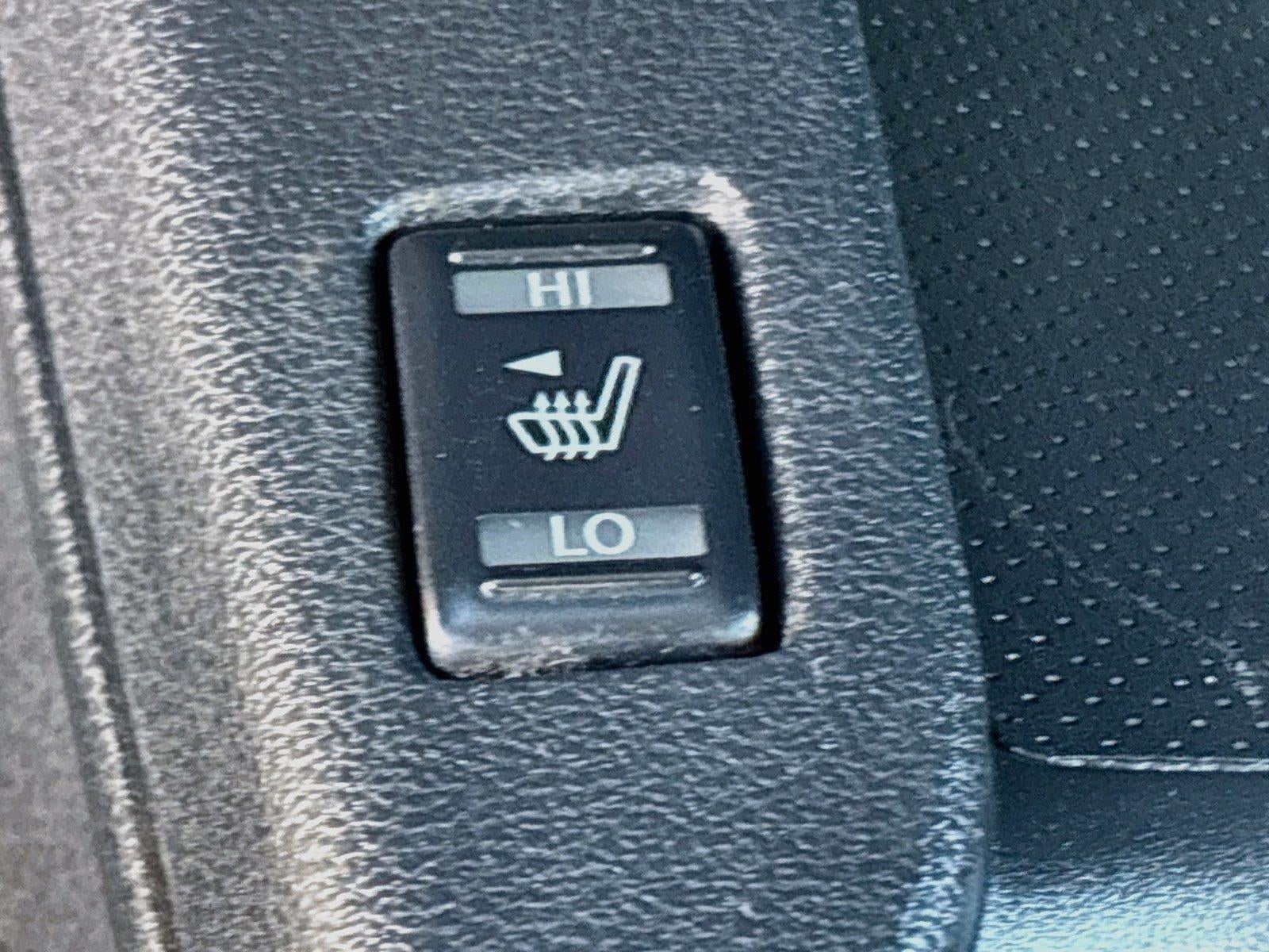 2015 Nissan LEAF SL