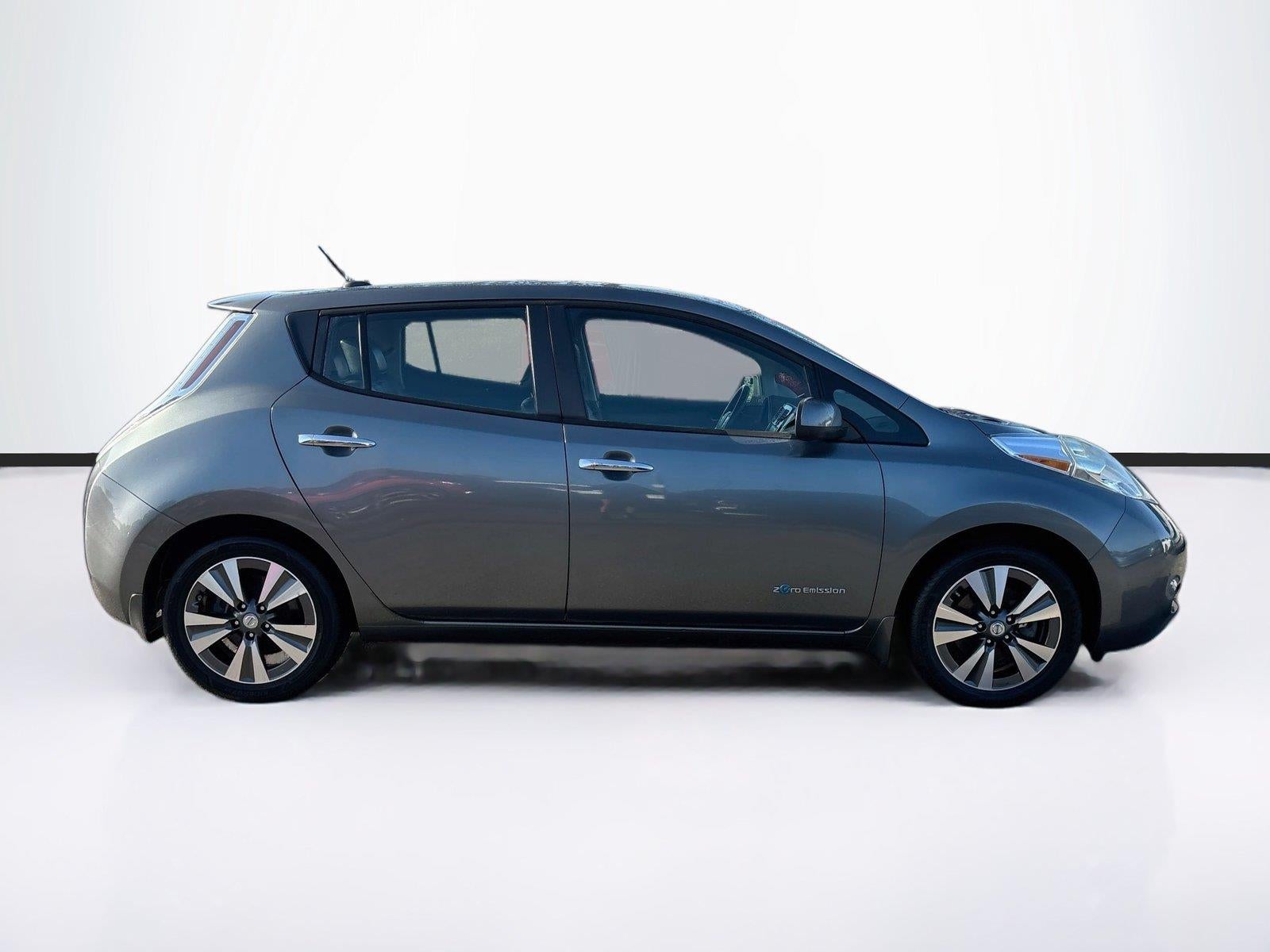 2015 Nissan LEAF SL