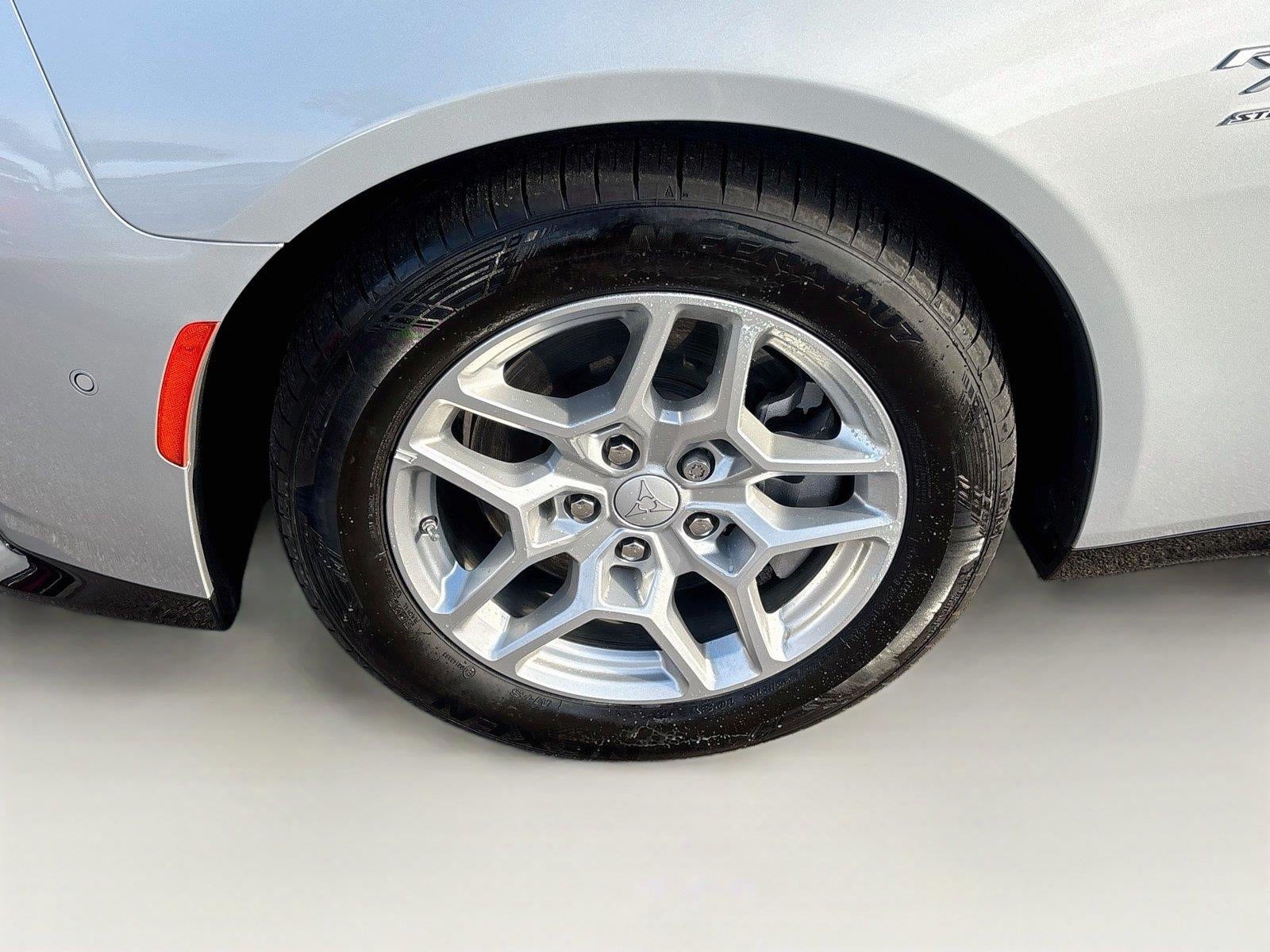 2025 Dodge CHARGER DAYTONA Base