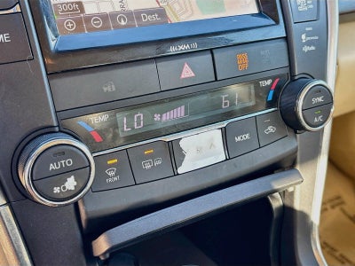 2016 Toyota Camry Hybrid XLE