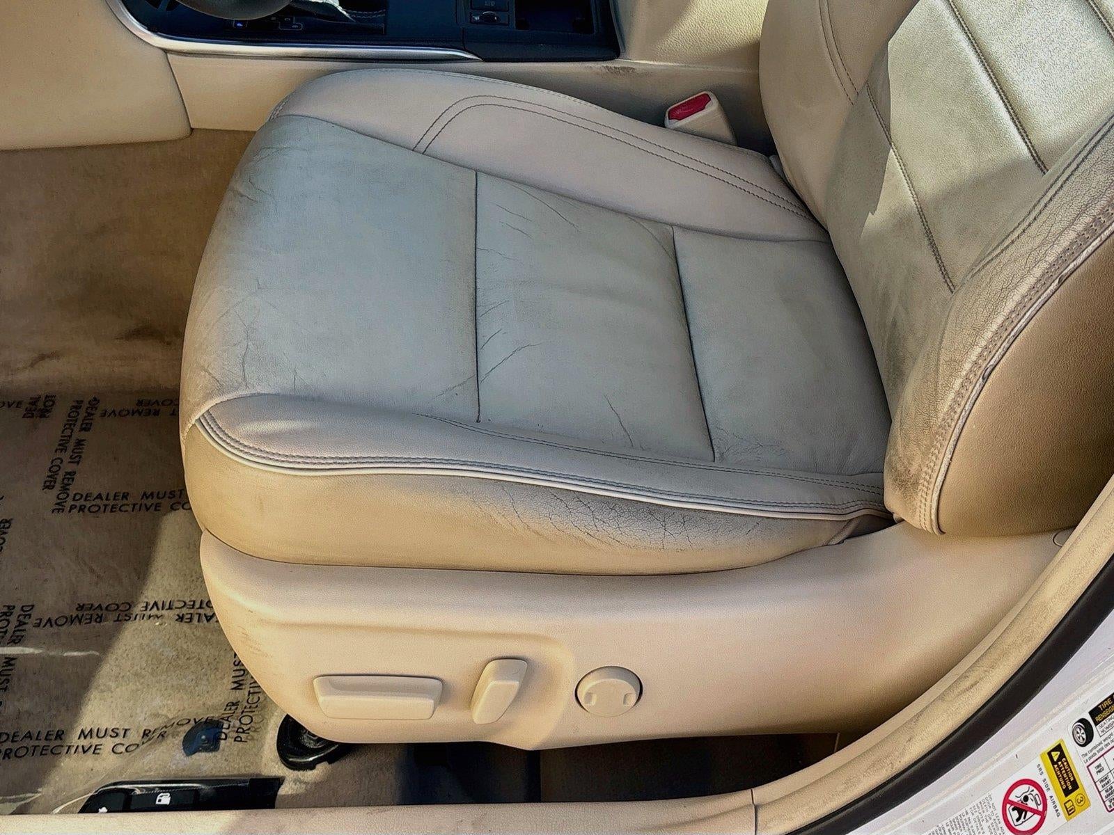 2016 Toyota Camry Hybrid XLE