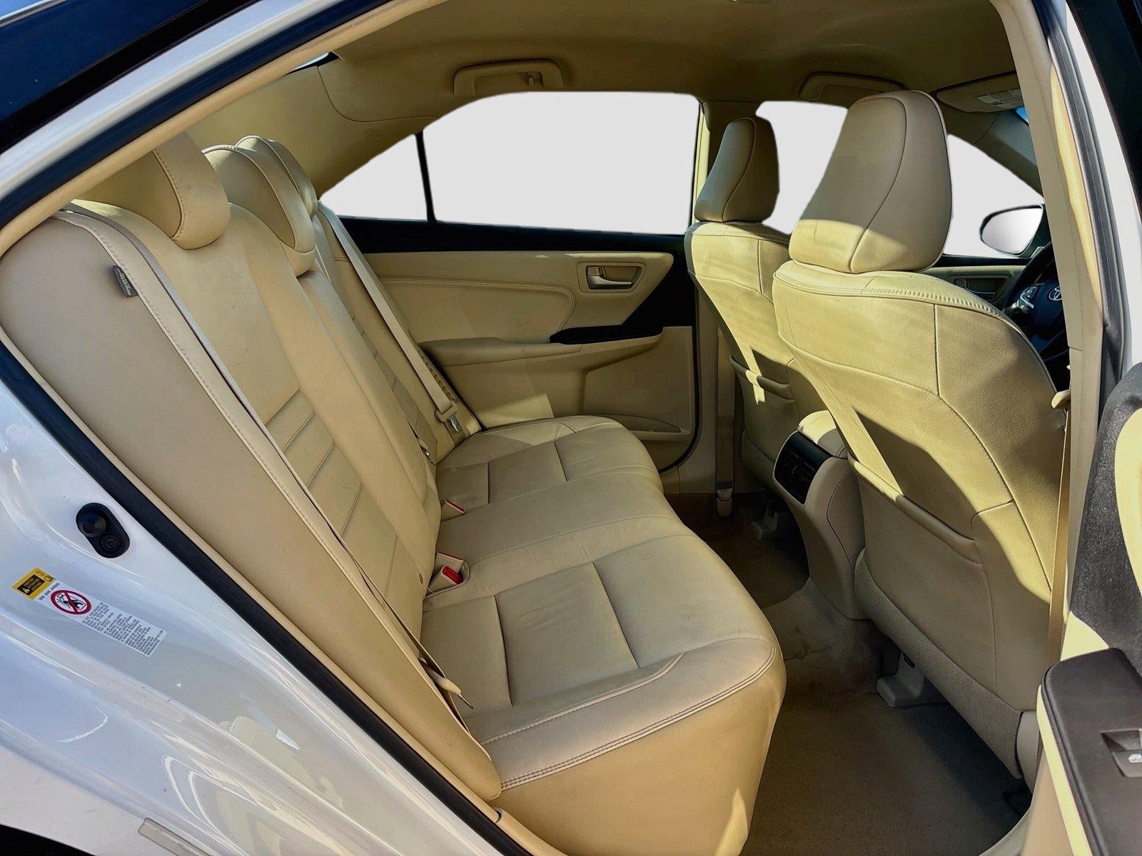 2016 Toyota Camry Hybrid XLE