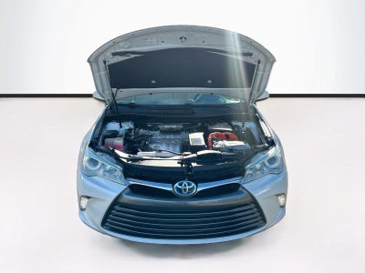 2016 Toyota Camry Hybrid XLE