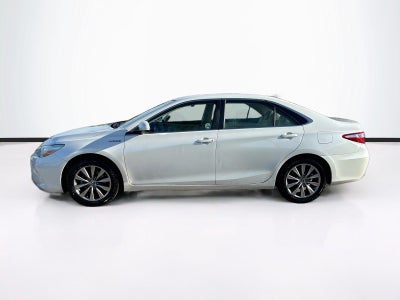 2016 Toyota Camry Hybrid XLE