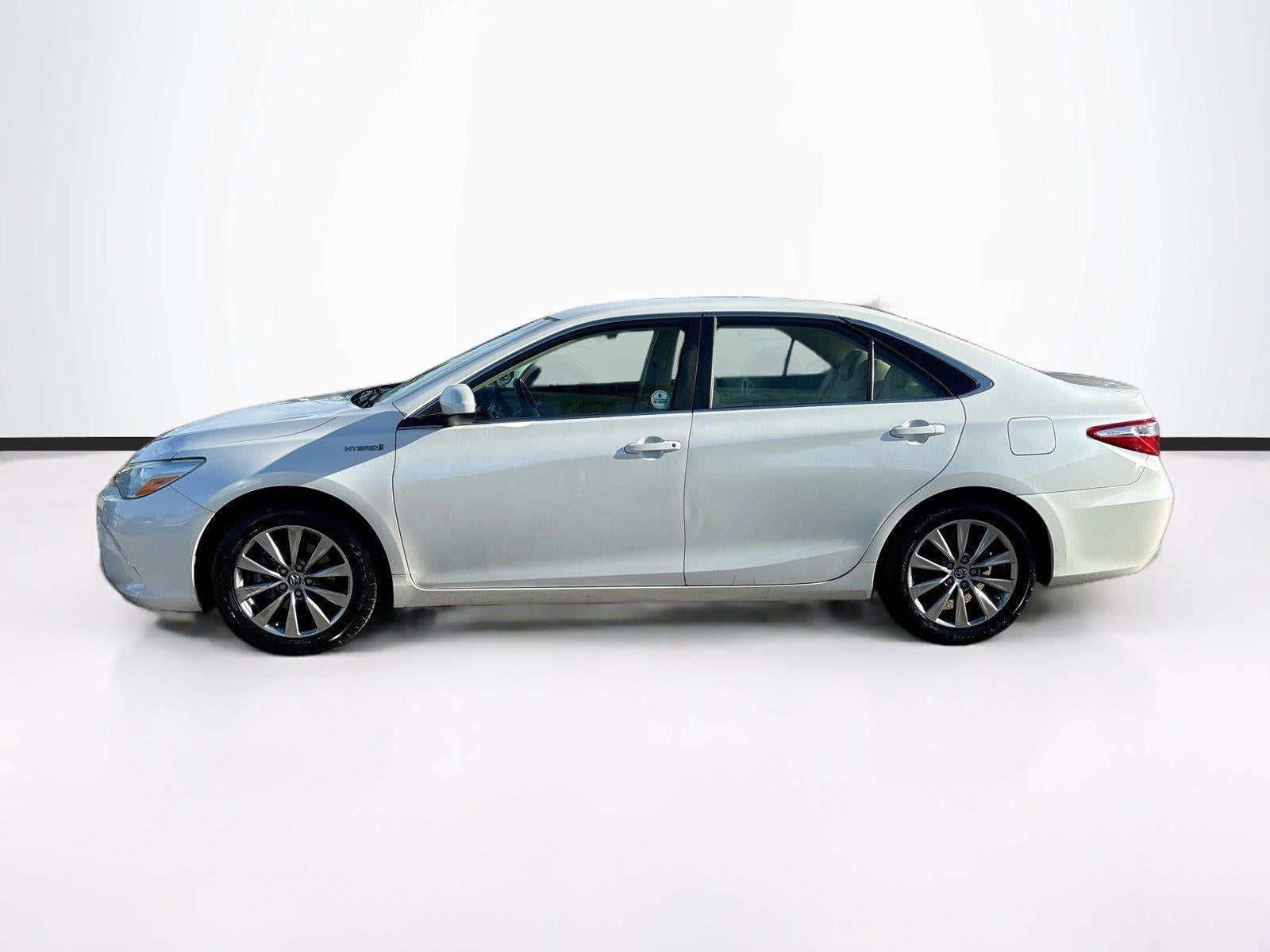 2016 Toyota Camry Hybrid XLE