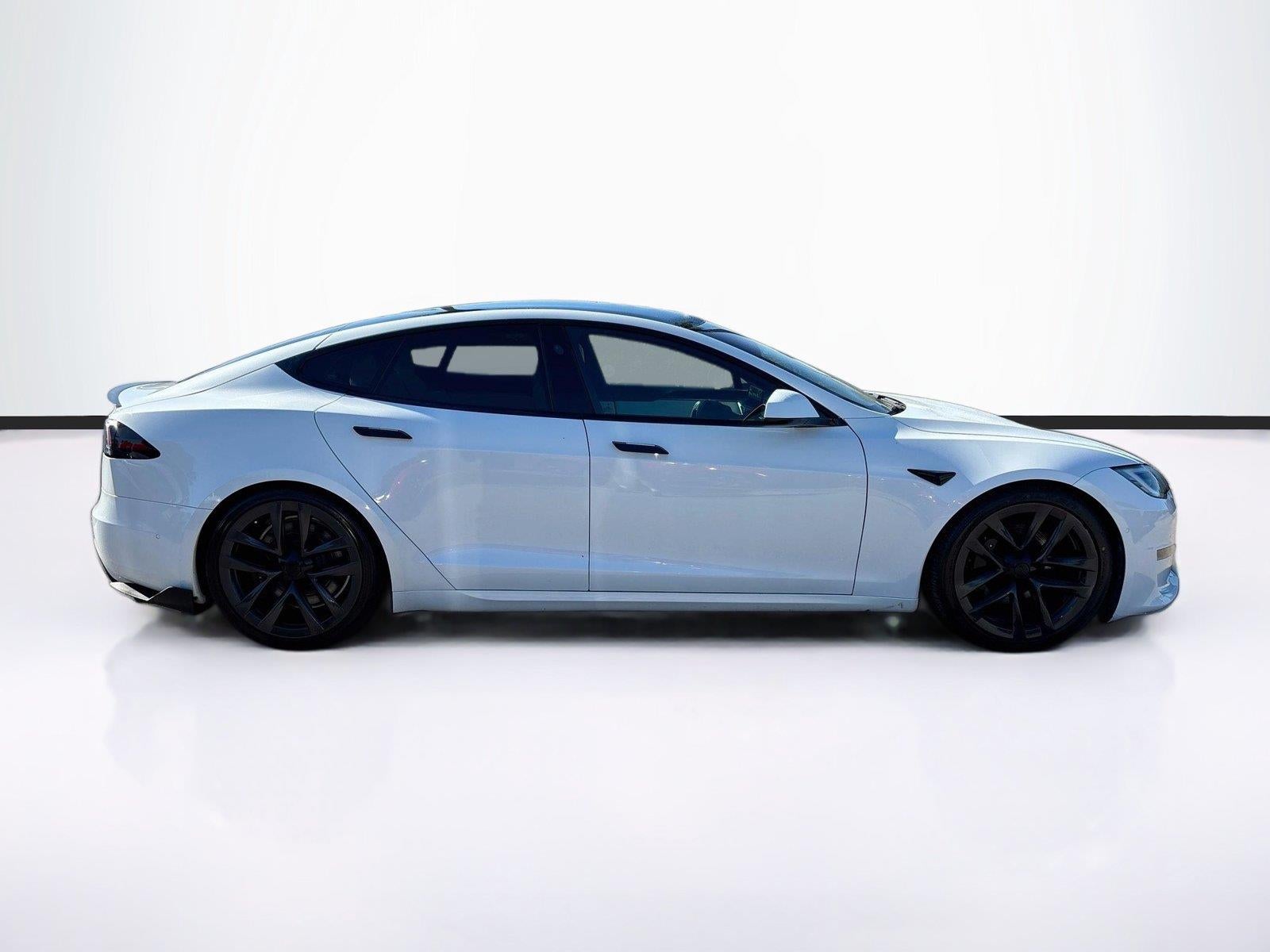 2022 Tesla Model S Plaid