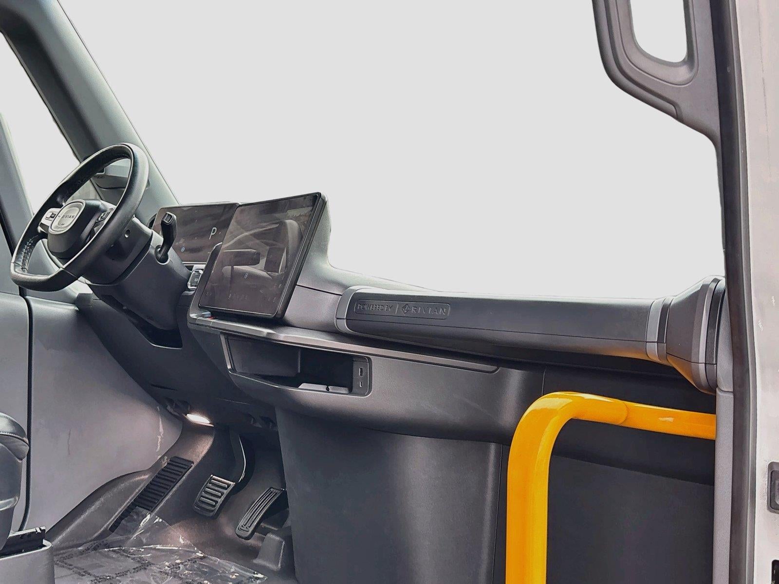 2024 RIVIAN RCV 500 Base