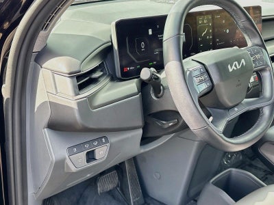 2024 Kia EV9 Light Long Range
