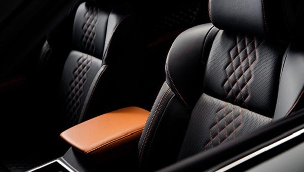 2023 Outlander PHEV | East Orlando Mitsubishi in Winter Park FL